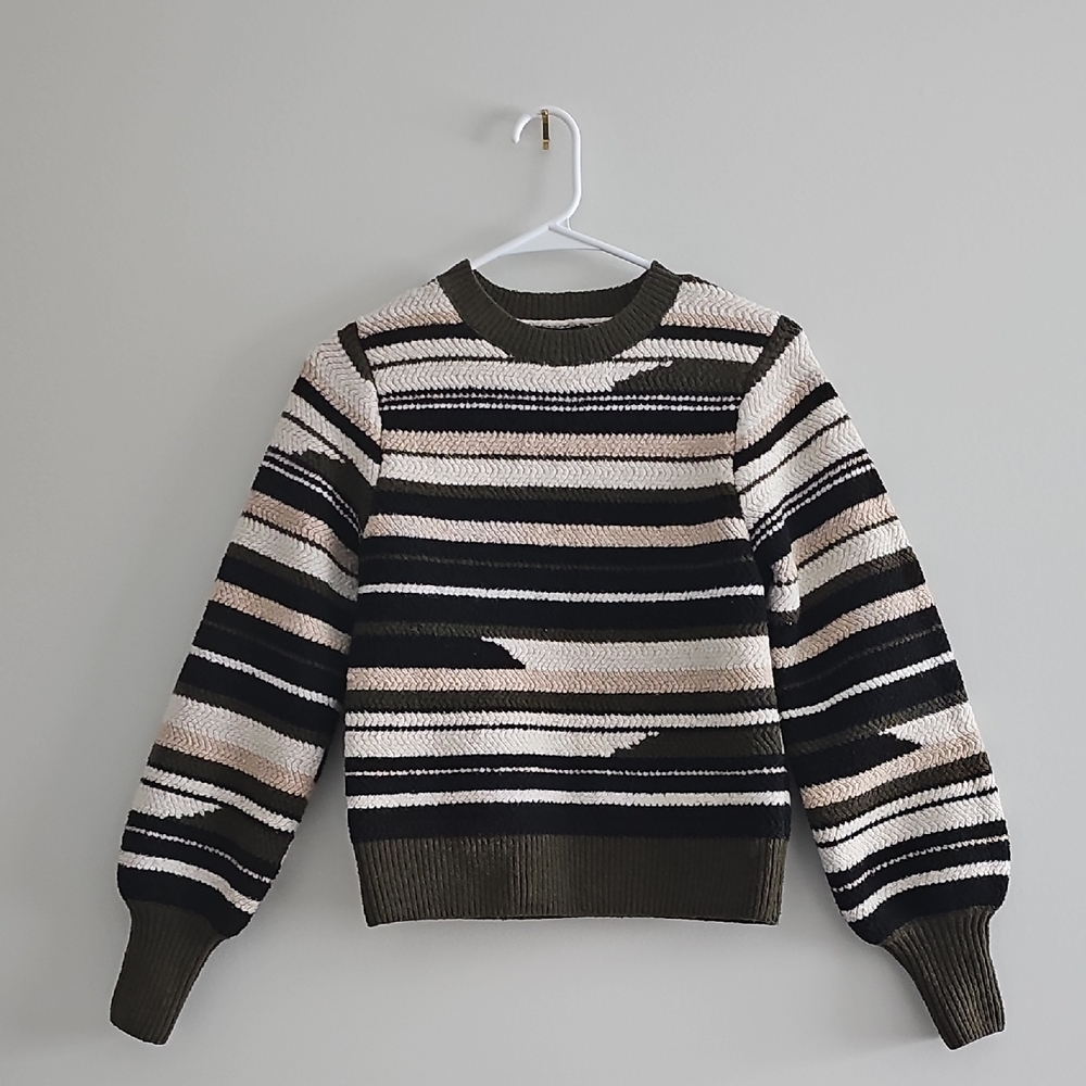Hollister Women's Crewneck Sweater - Black, White, Tan
